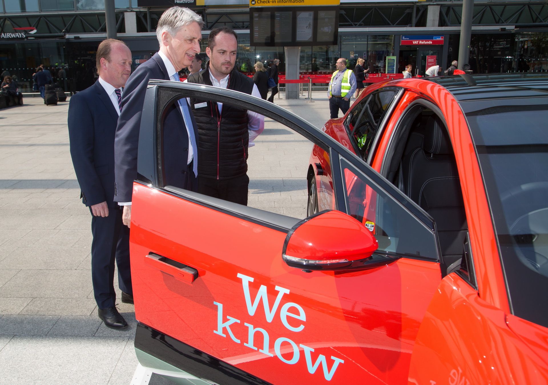 jaguar-i-pace-fleet-heathrow-5 Jaguar I-PACE To Be Featured In Luxury EV Chauffeur Service At London Heathrow