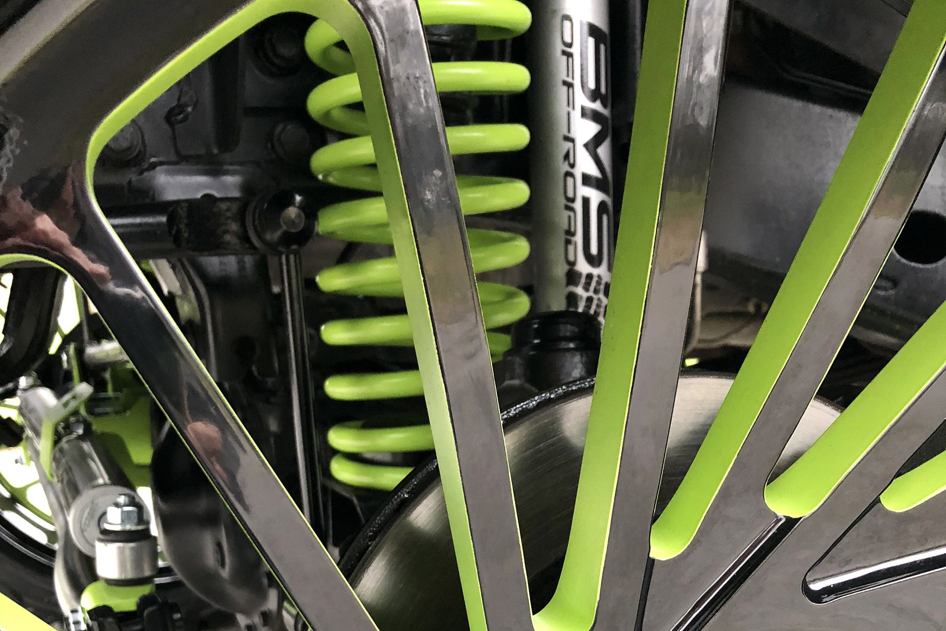 jeep-wrangler-cod-mw3-special-edition-forgiato-5 Jeep Wrangler ‘Call Of Duty’ Special Is Fitted With Humongous Wheels