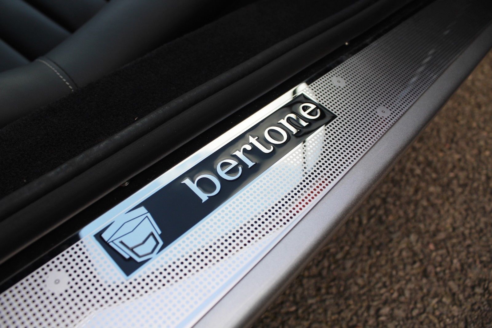 lamborghini-miura-15 Classics Don’t Get Much Cooler Than A Fully Restored Lamborghini Miura S