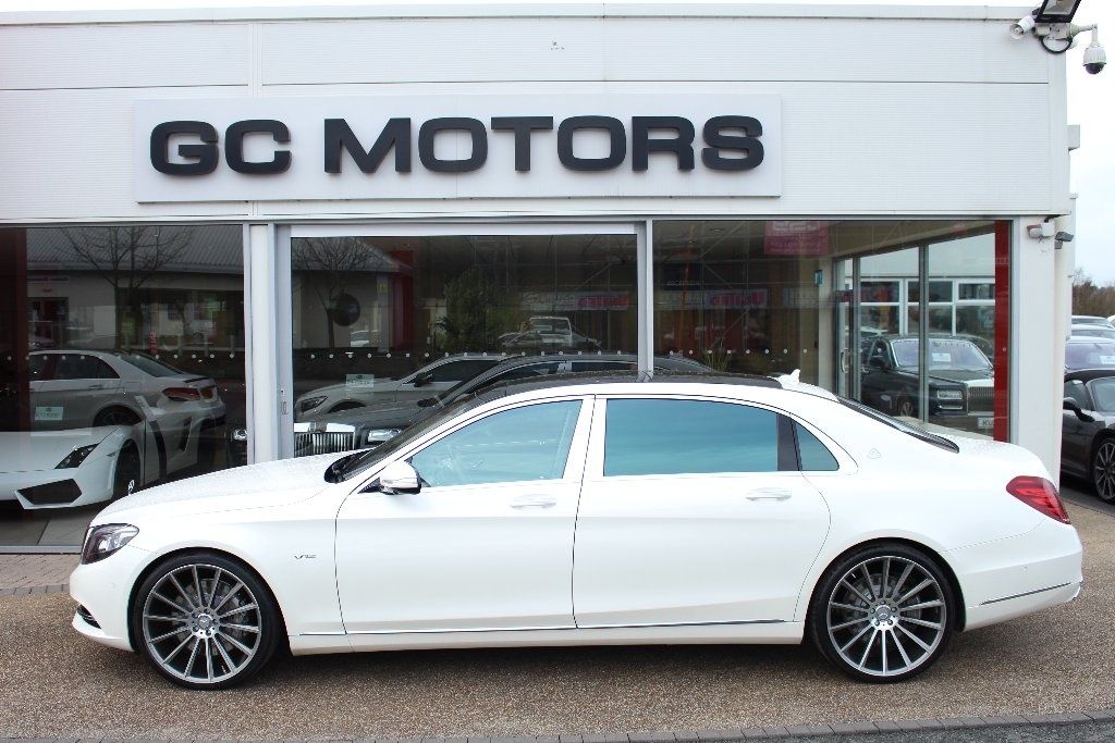 lewis-hamilton-mercedes-maybach-s600-sale-2 Lewis Hamilton Is Selling His Mercedes-Maybach S600 For £104,990