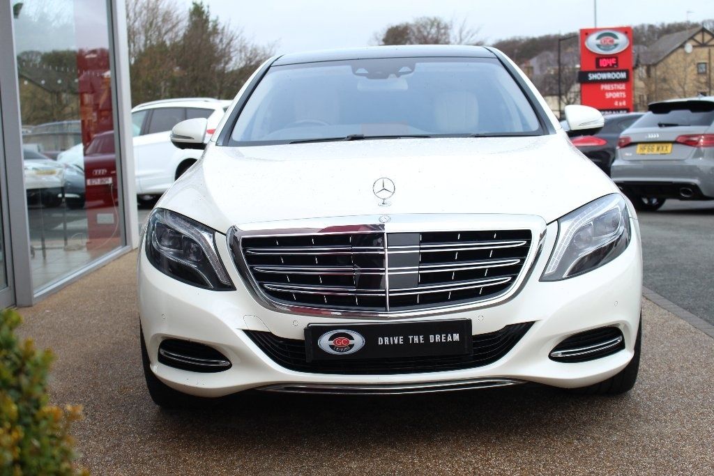 lewis-hamilton-mercedes-maybach-s600-sale-7 Lewis Hamilton Is Selling His Mercedes-Maybach S600 For £104,990