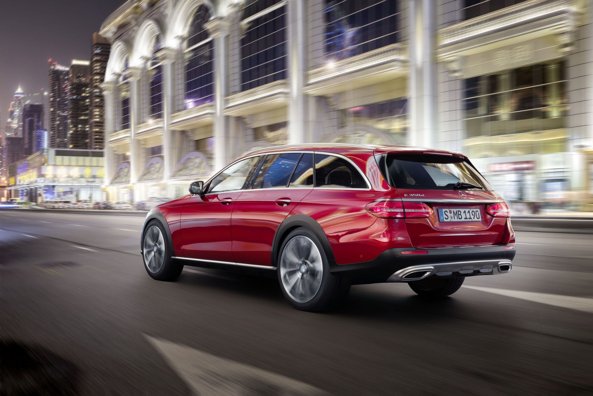 mercedes-benz-e-class-all-terrain-2 Mercedes-Benz E400d All-Terrain Coming This Year With S-Class’ Straight-Six Diesel