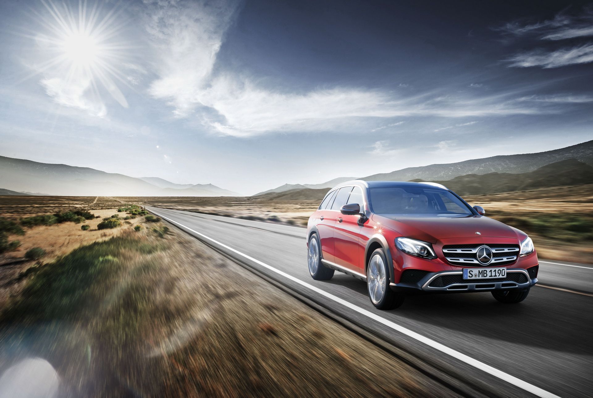 mercedes-benz-e-class-all-terrain-3 Mercedes-Benz E400d All-Terrain Coming This Year With S-Class’ Straight-Six Diesel