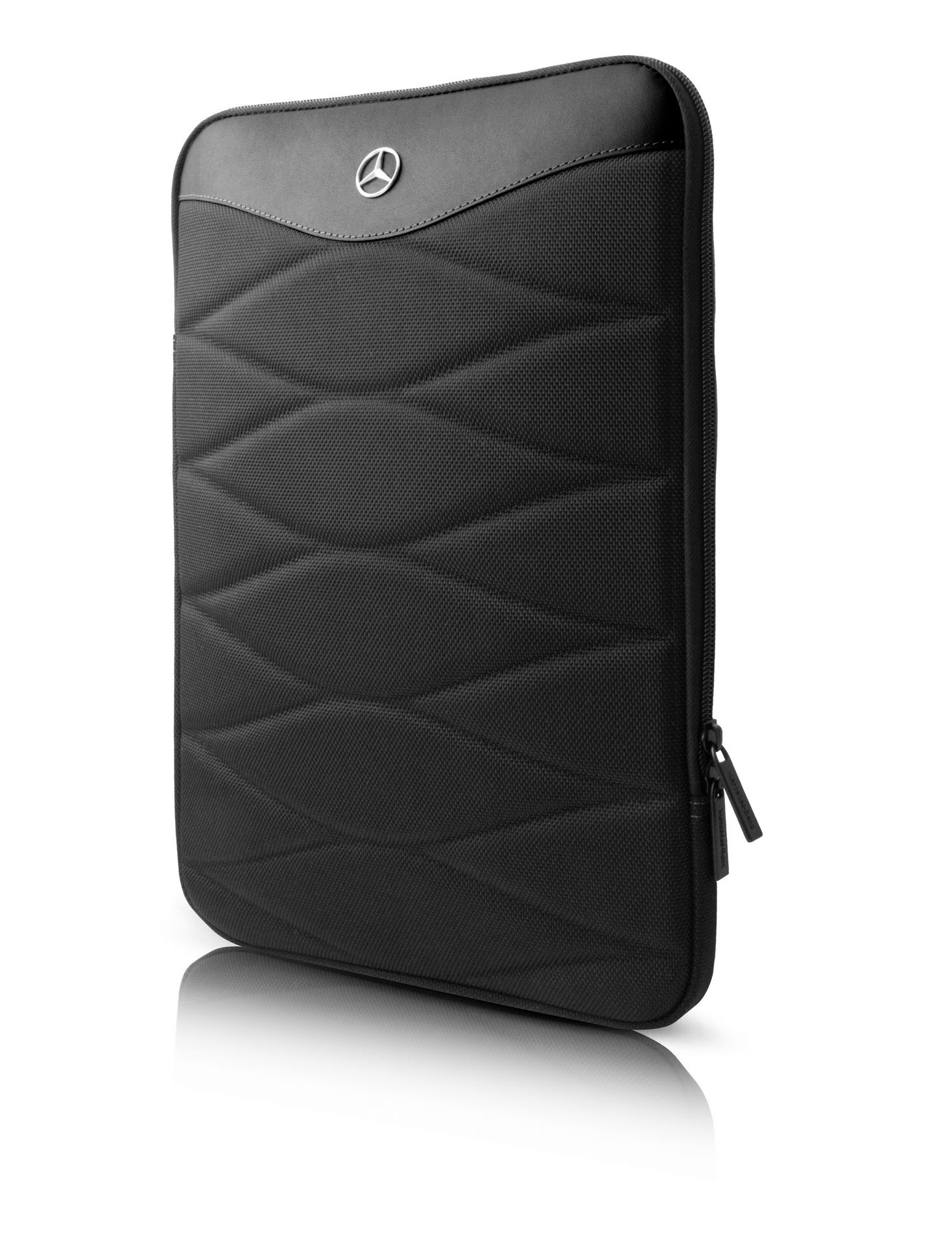 mercedes-benz-iphone-covers-18 Mercedes Offers iPhone Covers, Laptop And Tablet Cases And Bags