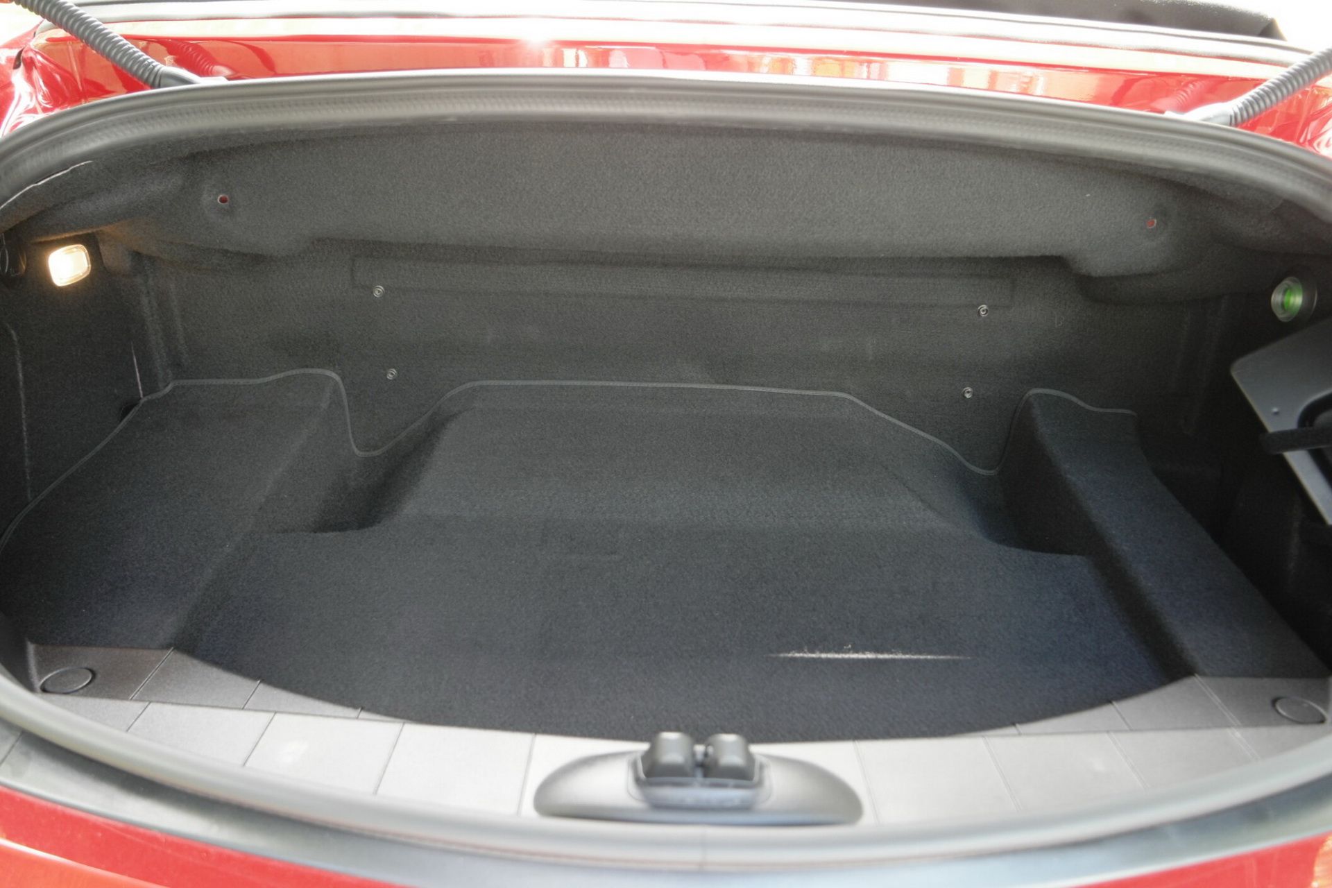 mercedes-sls-roadster-auction-bat-22 Used Mercedes SLS AMG Roadster Is Perfect For Posh Hoonigans