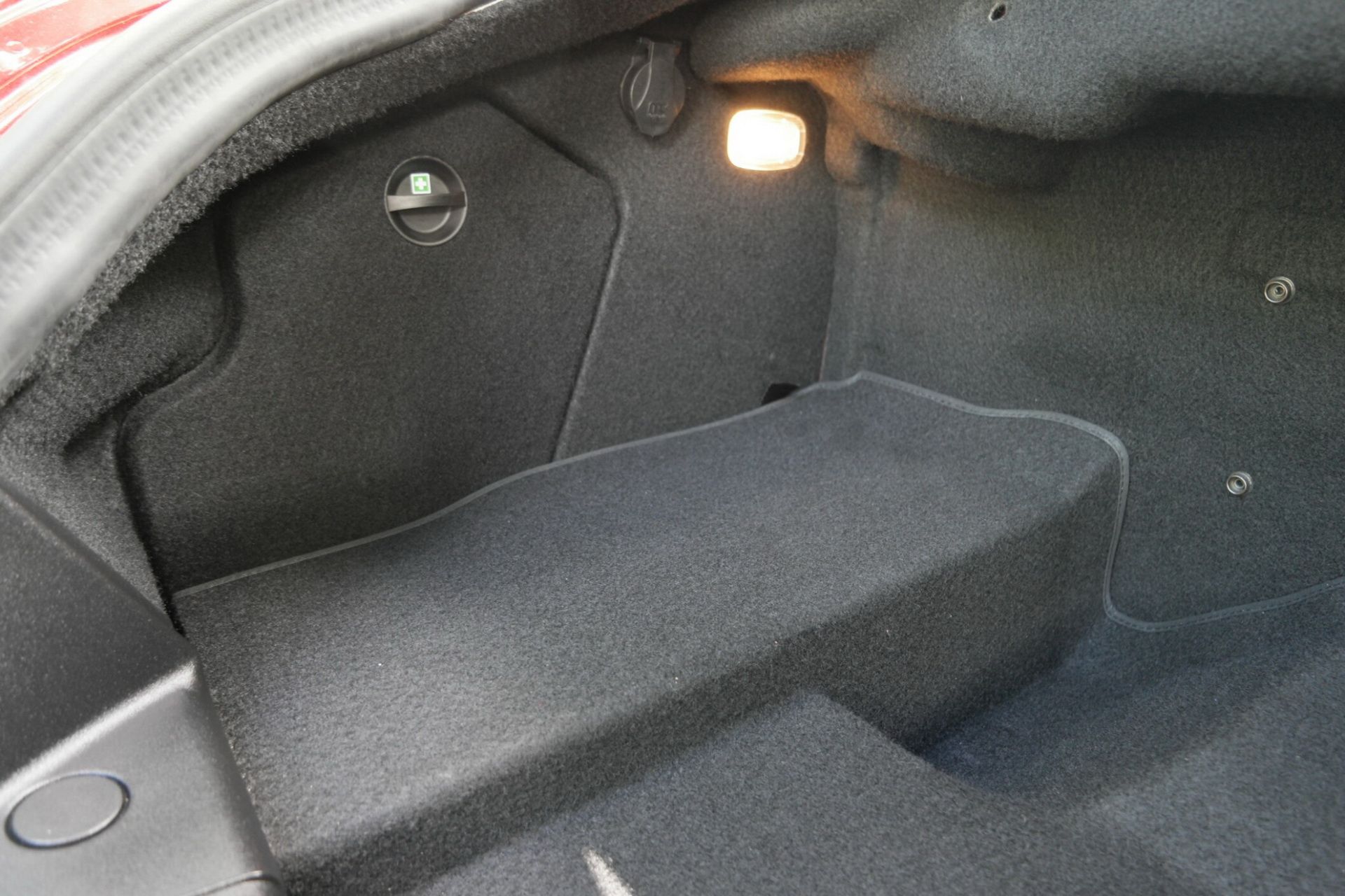 mercedes-sls-roadster-auction-bat-24 Used Mercedes SLS AMG Roadster Is Perfect For Posh Hoonigans