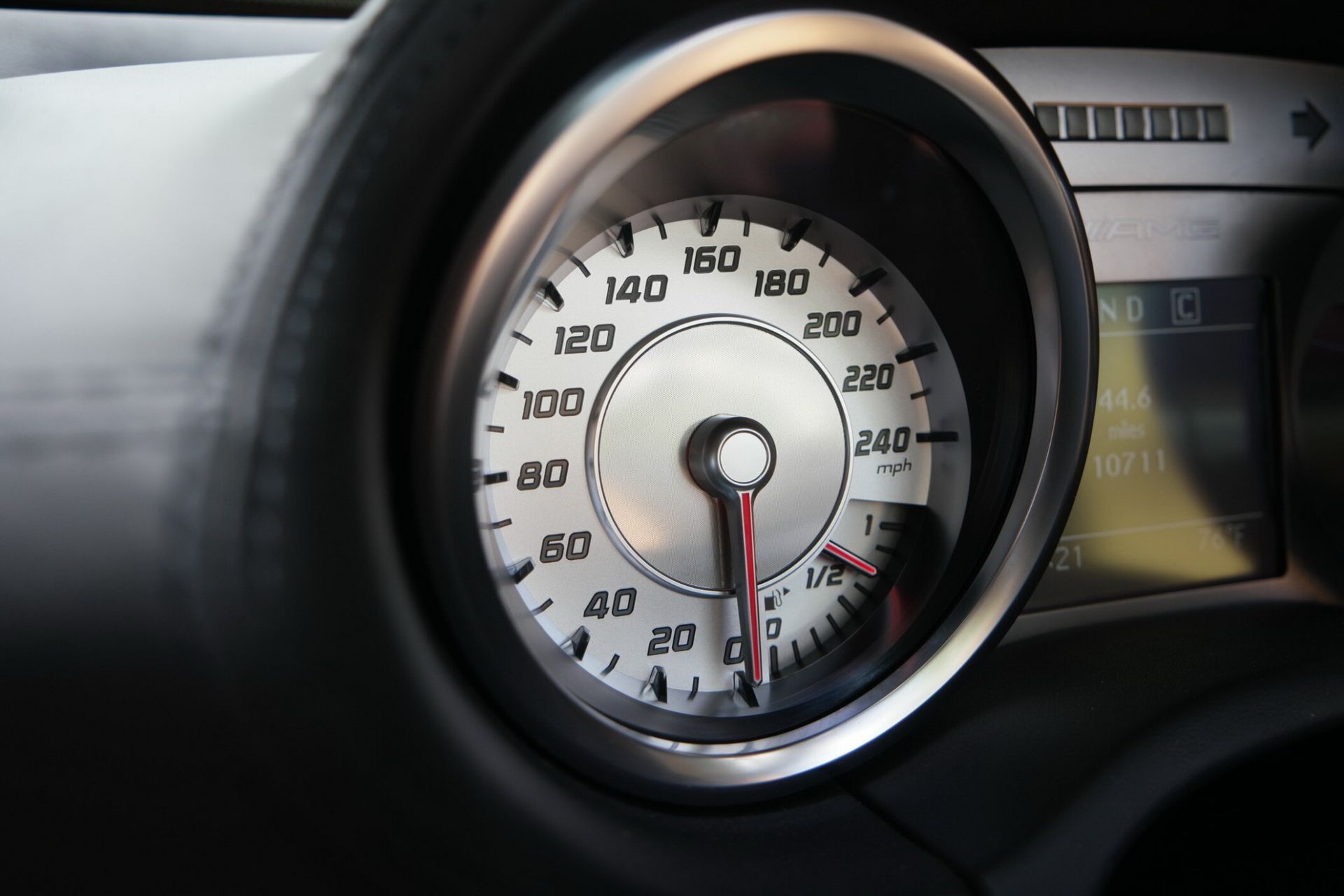 mercedes-sls-roadster-auction-bat-38 Used Mercedes SLS AMG Roadster Is Perfect For Posh Hoonigans