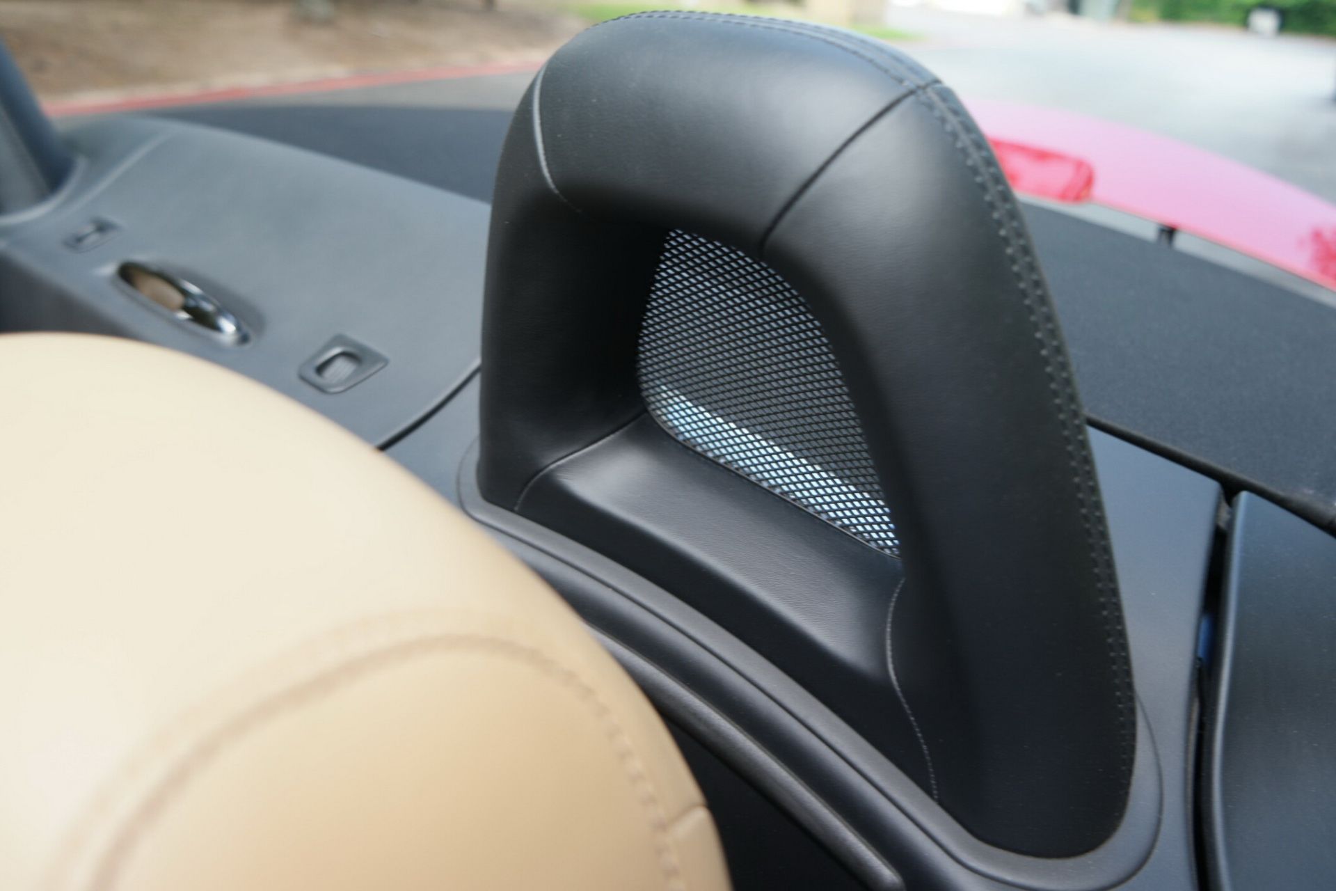 mercedes-sls-roadster-auction-bat-39 Used Mercedes SLS AMG Roadster Is Perfect For Posh Hoonigans