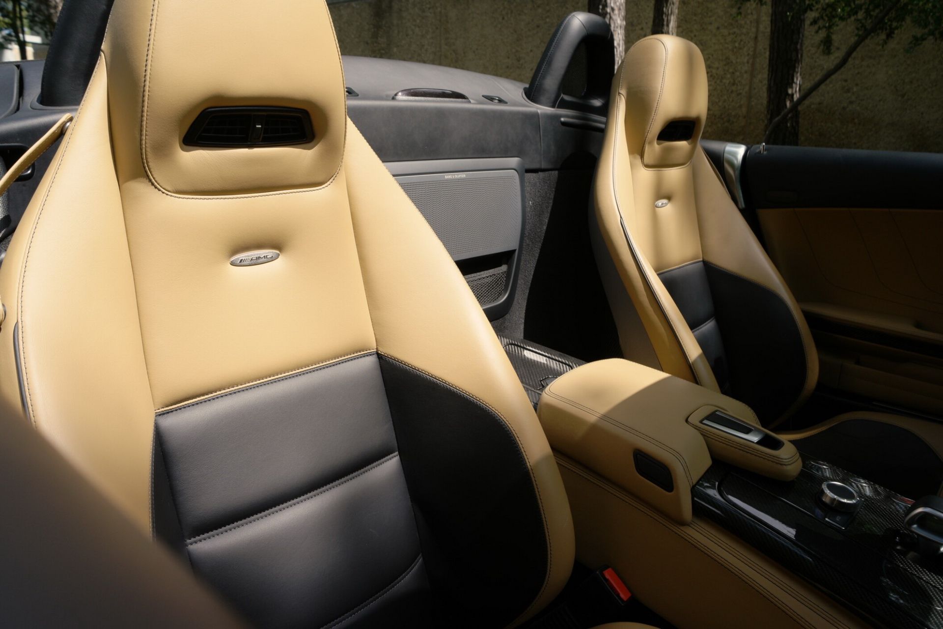 mercedes-sls-roadster-auction-bat-42 Used Mercedes SLS AMG Roadster Is Perfect For Posh Hoonigans