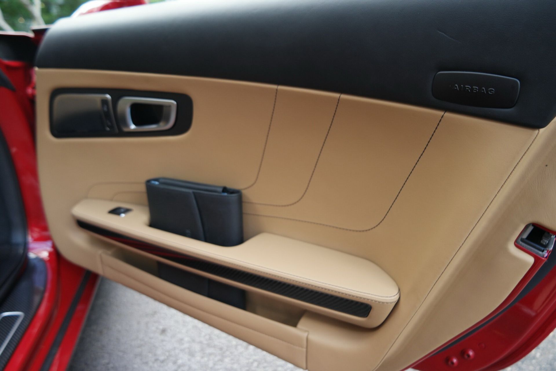 mercedes-sls-roadster-auction-bat-5 Used Mercedes SLS AMG Roadster Is Perfect For Posh Hoonigans