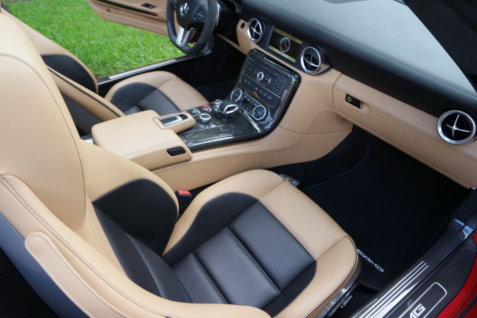 mercedes-sls-roadster-auction-bat-51 Used Mercedes SLS AMG Roadster Is Perfect For Posh Hoonigans