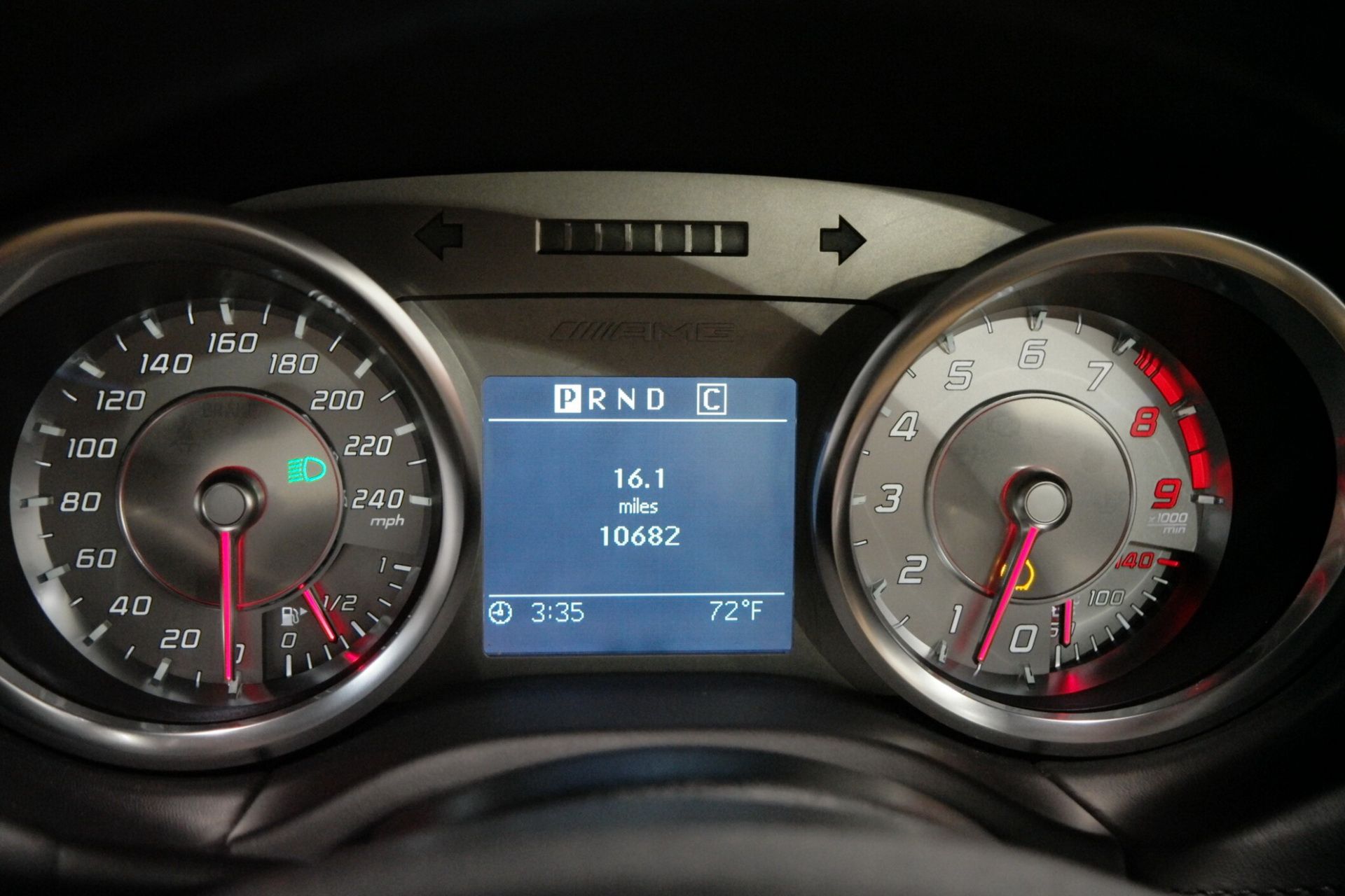 mercedes-sls-roadster-auction-bat-57 Used Mercedes SLS AMG Roadster Is Perfect For Posh Hoonigans