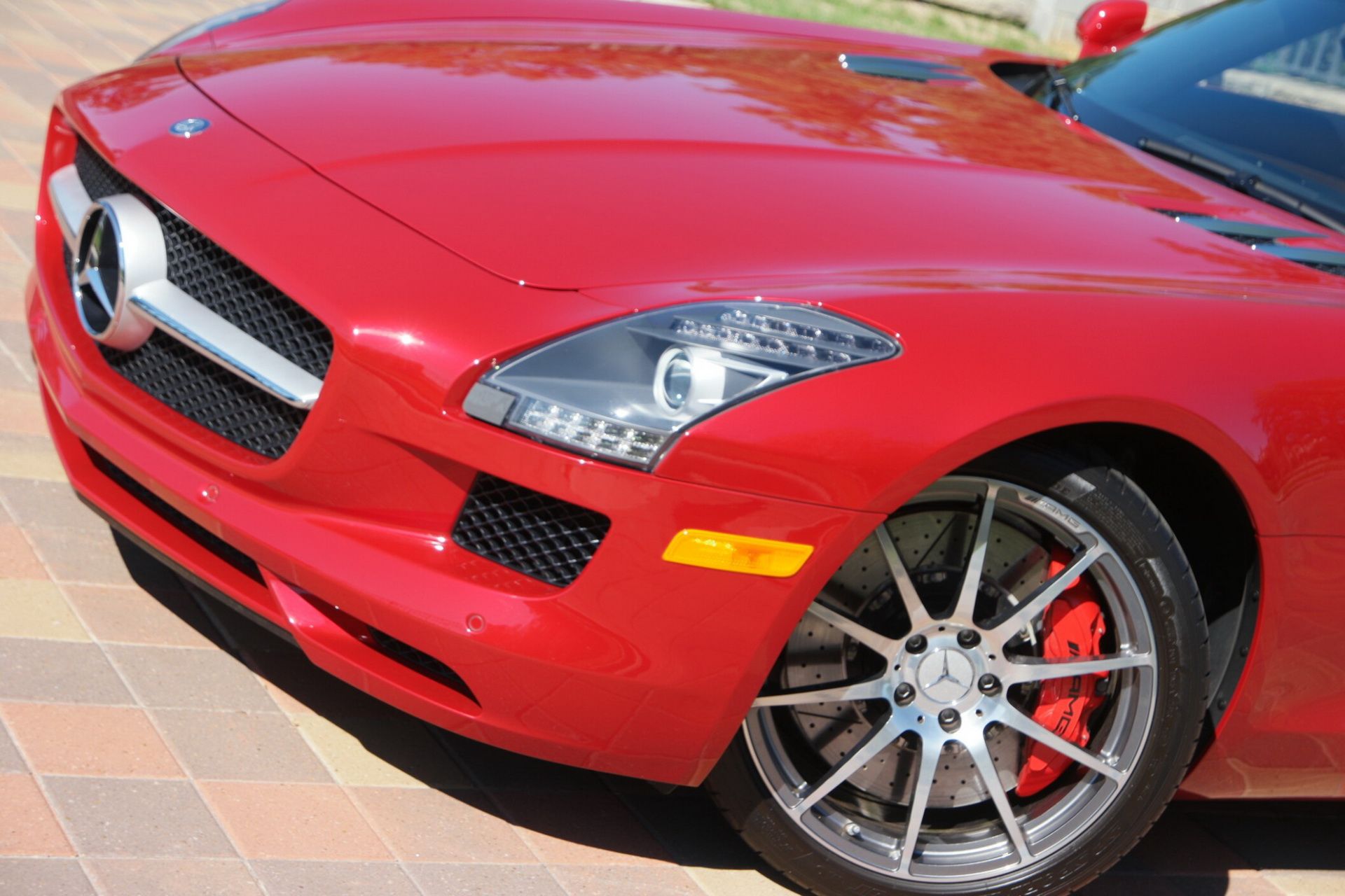 mercedes-sls-roadster-auction-bat-59 Used Mercedes SLS AMG Roadster Is Perfect For Posh Hoonigans