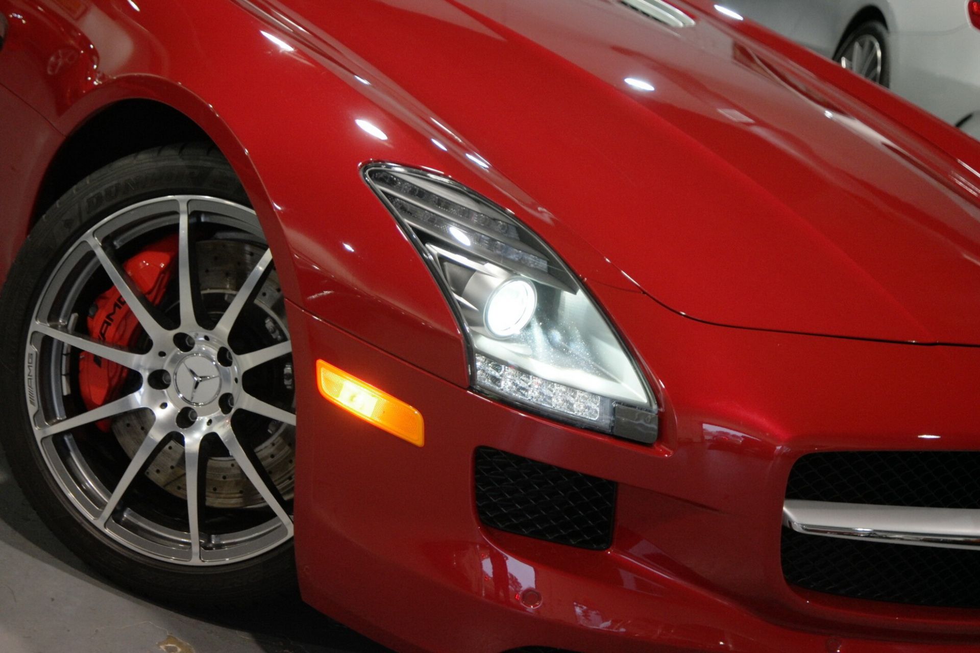 mercedes-sls-roadster-auction-bat-61 Used Mercedes SLS AMG Roadster Is Perfect For Posh Hoonigans