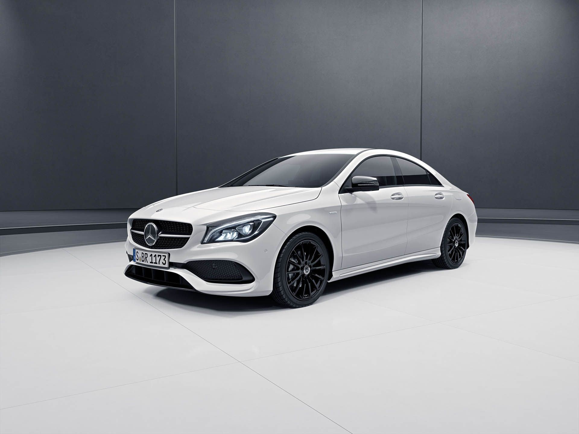 mercedes-urban-style-edition06 Mercedes Injects Its Compact Models With A Dose Of Urban Style