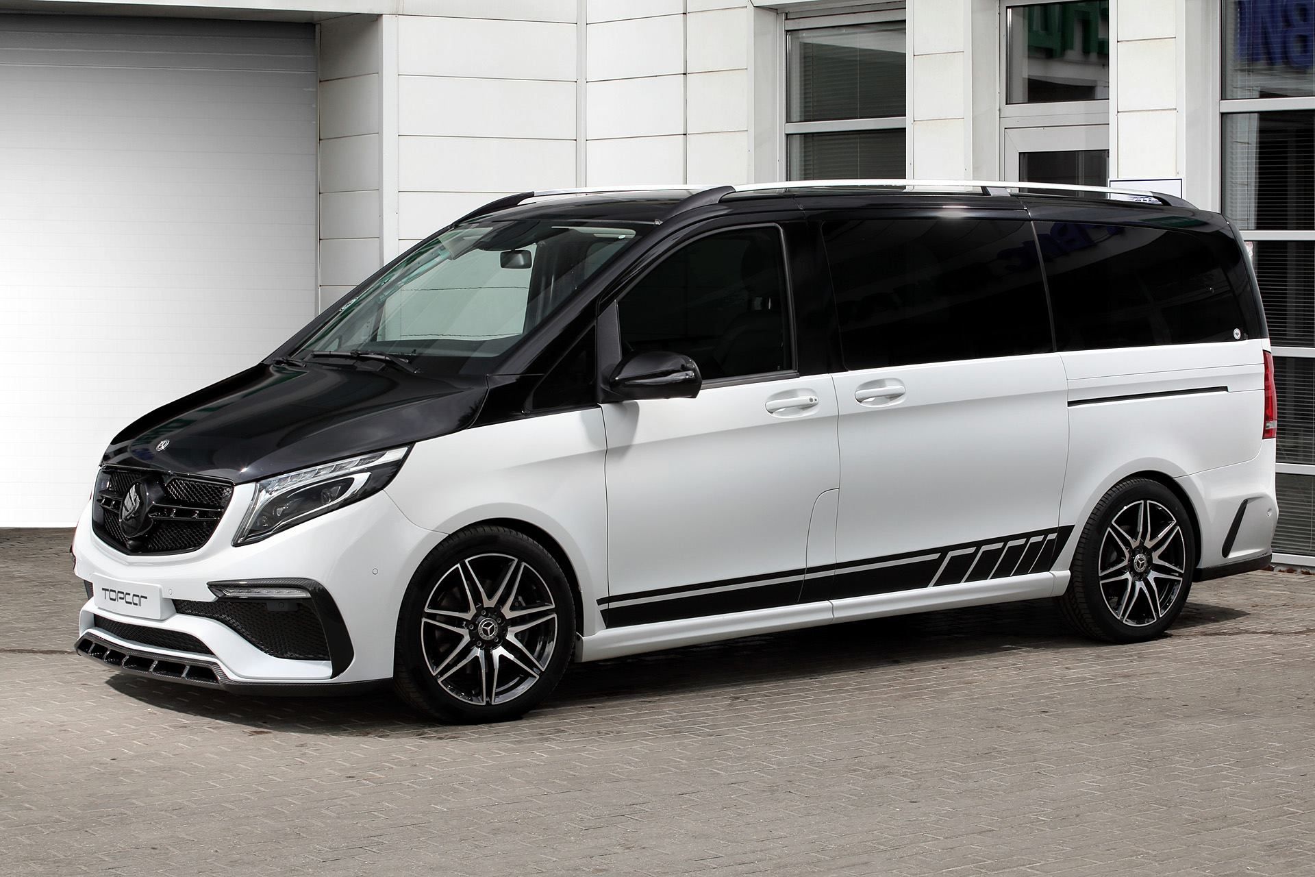 mercedes-v-class-topcar-inferno-kit-twotone-3 TopCar’s Inferno Body Kit Makes Mercedes V-Class Look Hotter