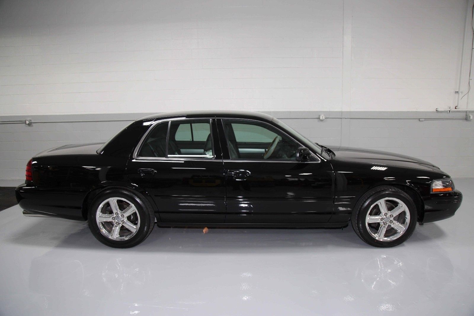 mercury-marauder-ebay-low-mileage-6 Well… Someone Thinks A 2003 Mercury Marauder Is Worth $30,000!