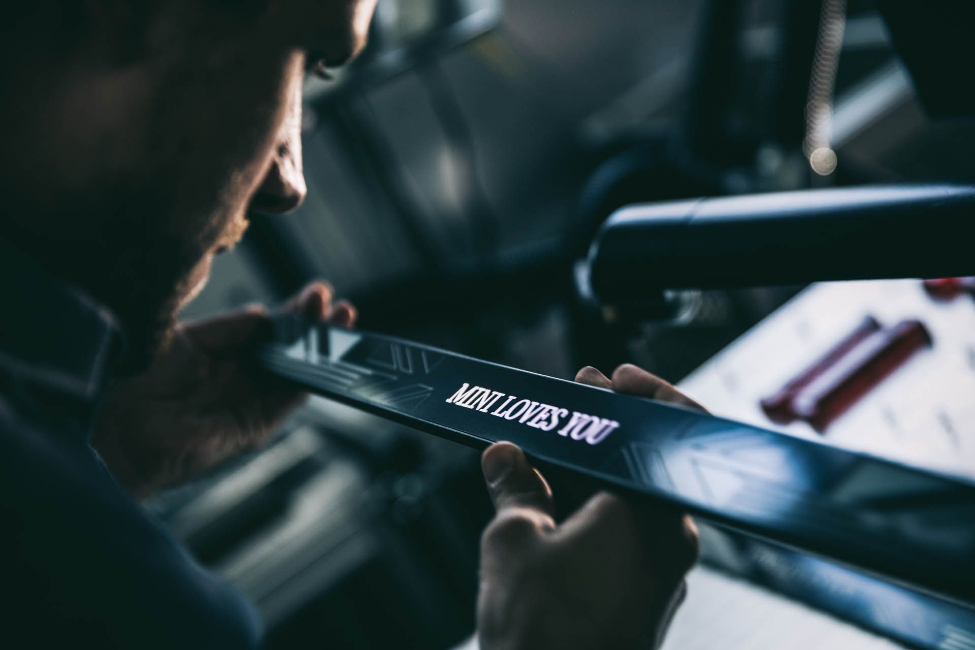 mini-royal-wedding-design-09 Mini Makes A Royal Hatch For The Royal Wedding