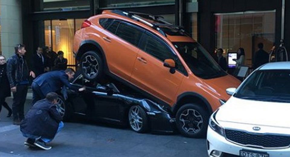  Valet Parks Porsche 911 Underneath Subaru At Hyatt Regency Hotel In Sydney