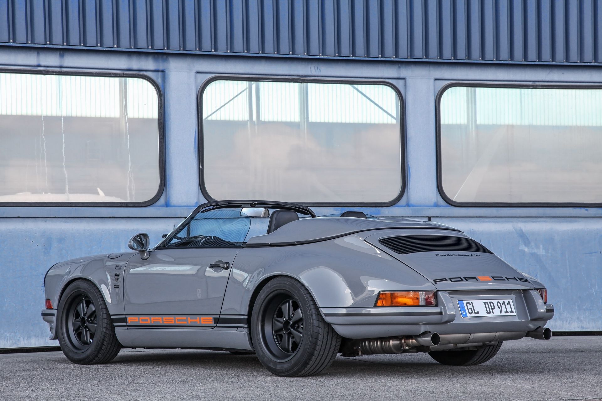 porsche-911-speedster-dp-motorsport-tuning-8 Retro-Looking Porsche 911 Speedster Started Life As A 1989 Targa