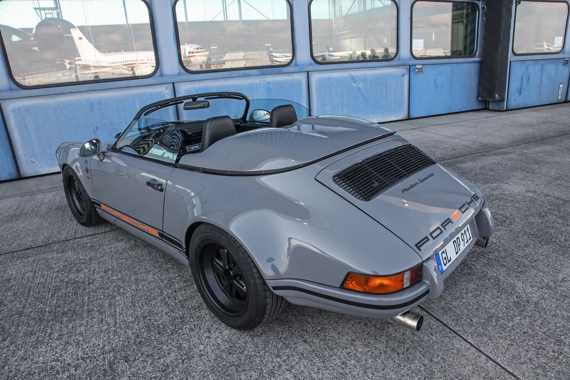 porsche-911-speedster-dp-motorsport-tuning-9 Retro-Looking Porsche 911 Speedster Started Life As A 1989 Targa