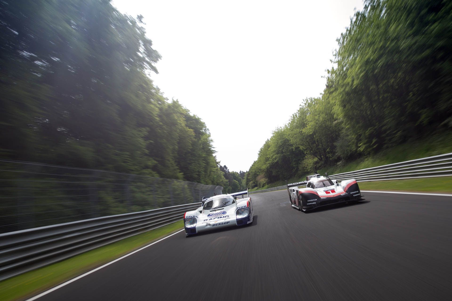 porsche-919-956-nurburgring-05 Watch The Porsche 919 And 956 Lap The Nurburgring In Tandem