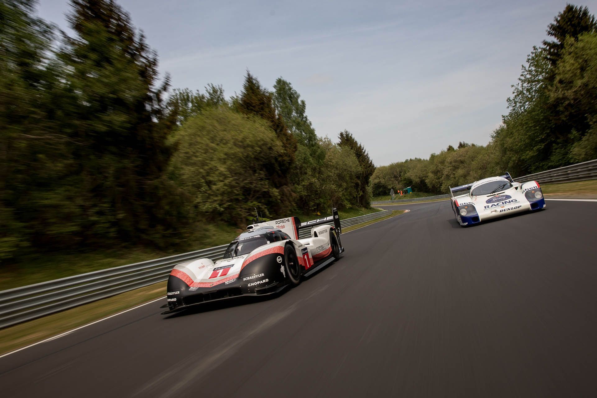 porsche-919-956-nurburgring-06 Watch The Porsche 919 And 956 Lap The Nurburgring In Tandem
