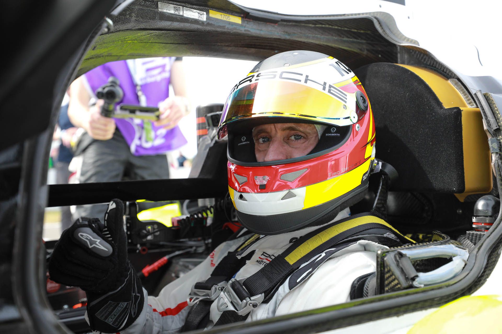 porsche-919-956-nurburgring-15 Watch The Porsche 919 And 956 Lap The Nurburgring In Tandem