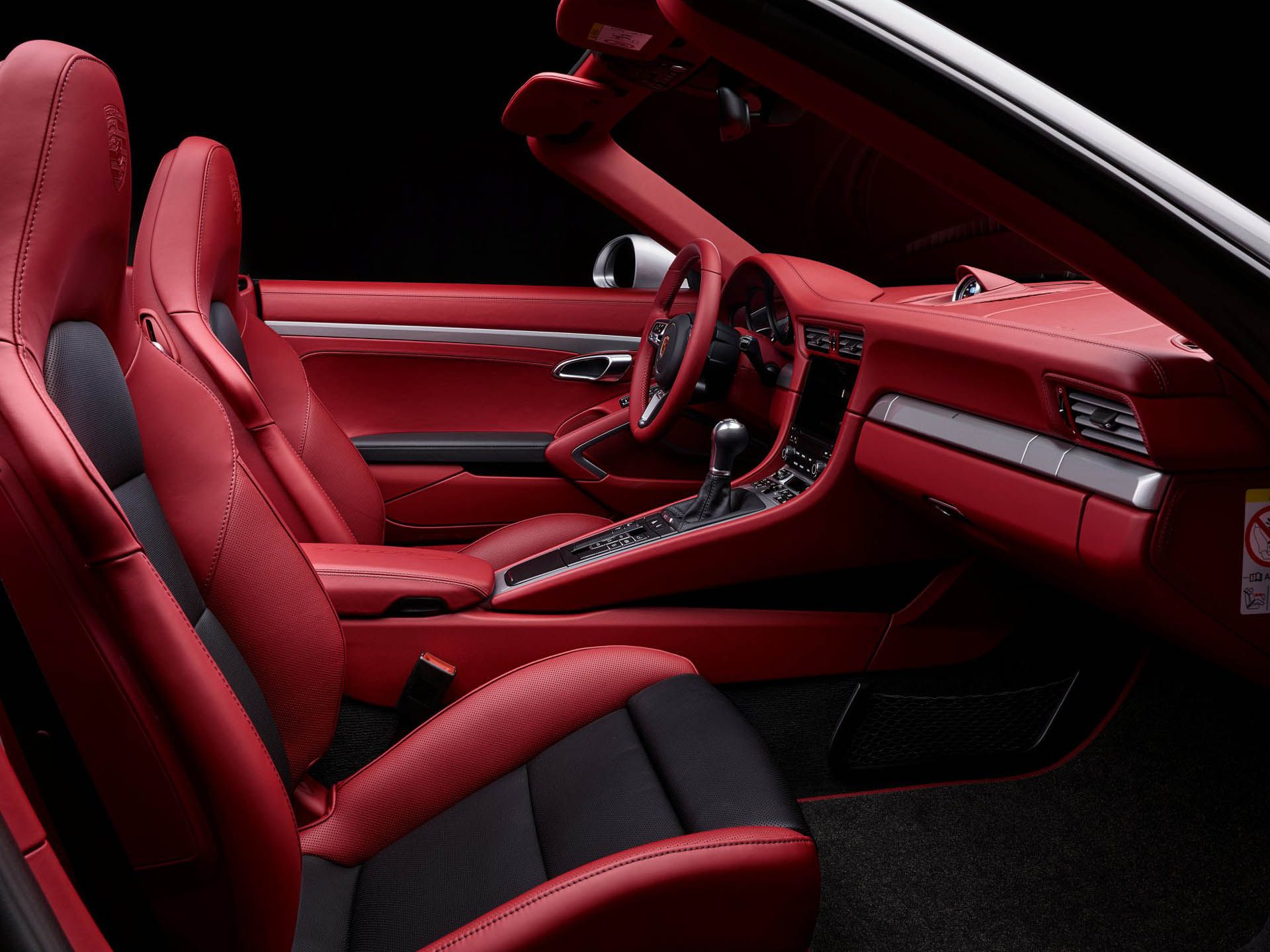 porsche-exclusive-911-cabrio-4 Porsche Exclusive Kept The Party Inside This 911 Cabrio