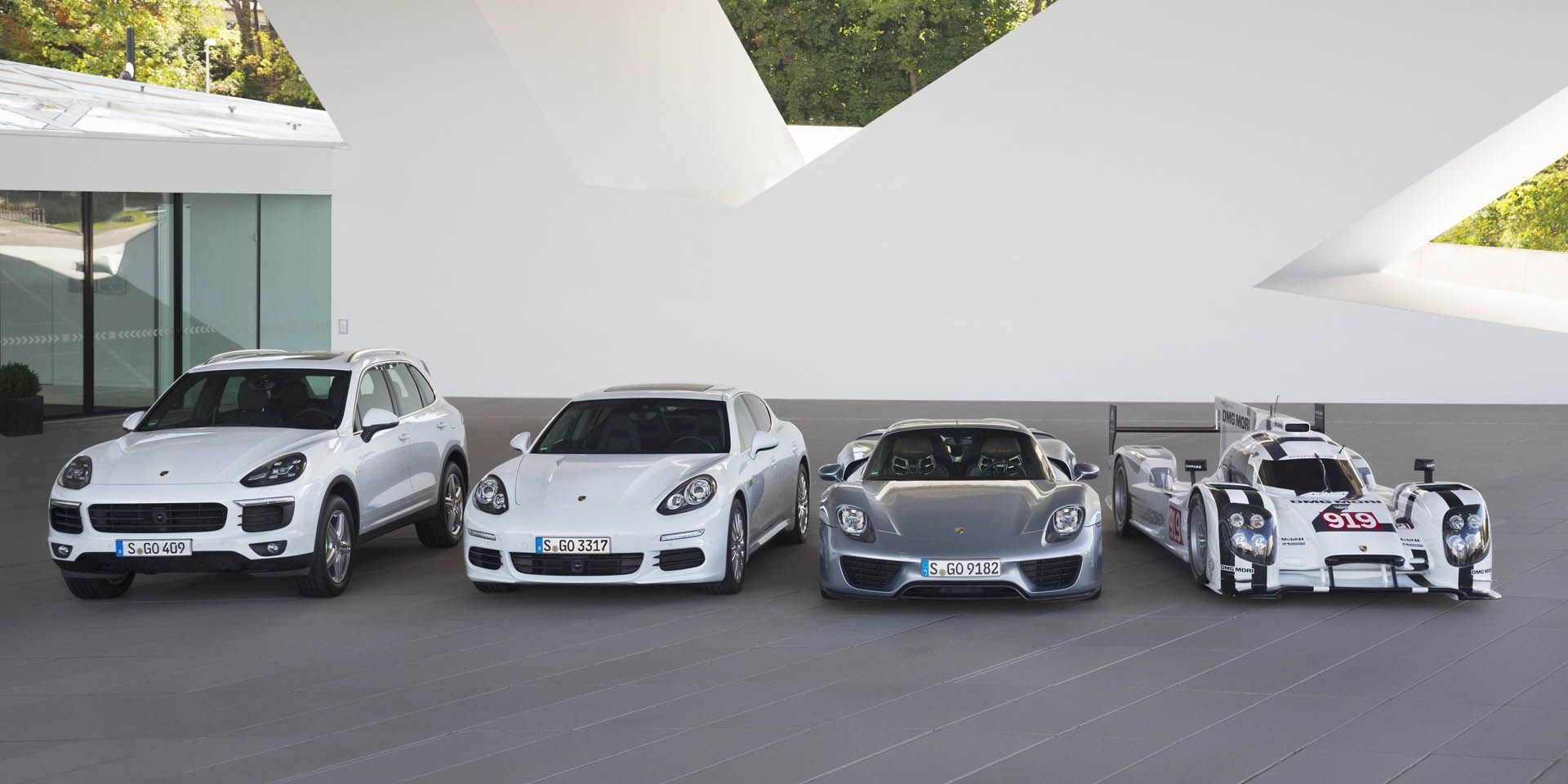 porsche-hybrids Porsche Tipped To Roll Out Coupe Versions Of Cayenne, Panamera