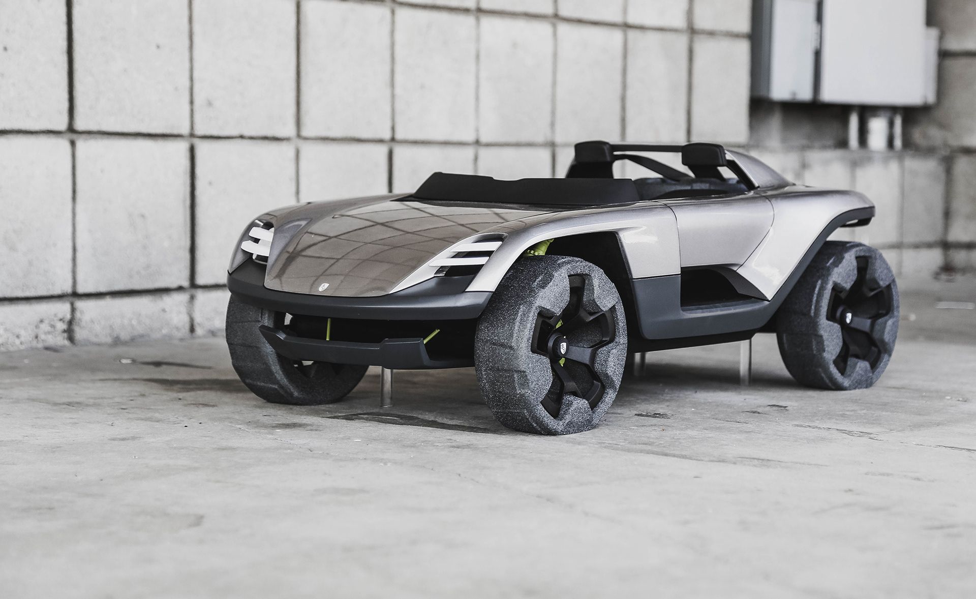 porsche-mission-x-rendering-18 If Porsche Designed A Futuristic Rally Car, What Might It Look Like?