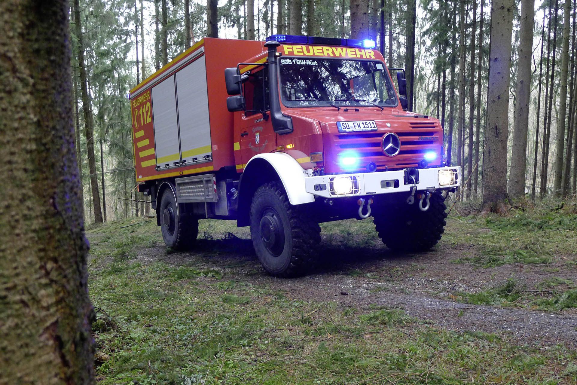 rettmobil-2018_01 Volkswagen And Mercedes Showcase Their Latest Emergency Vehicles At RETTmobil