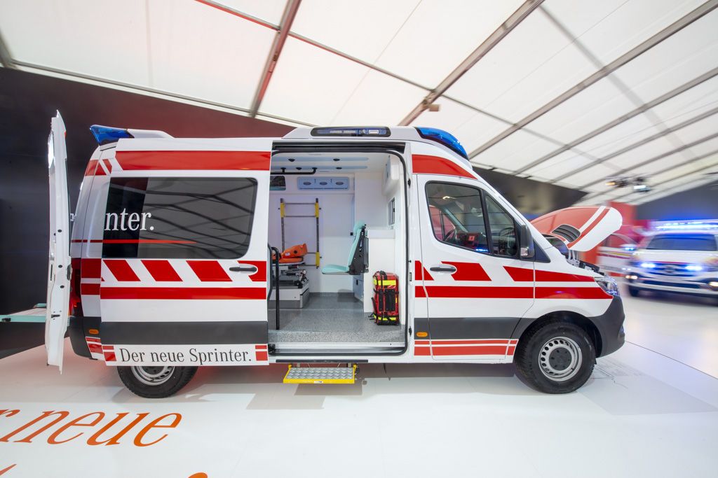 rettmobil-2018_05 Volkswagen And Mercedes Showcase Their Latest Emergency Vehicles At RETTmobil