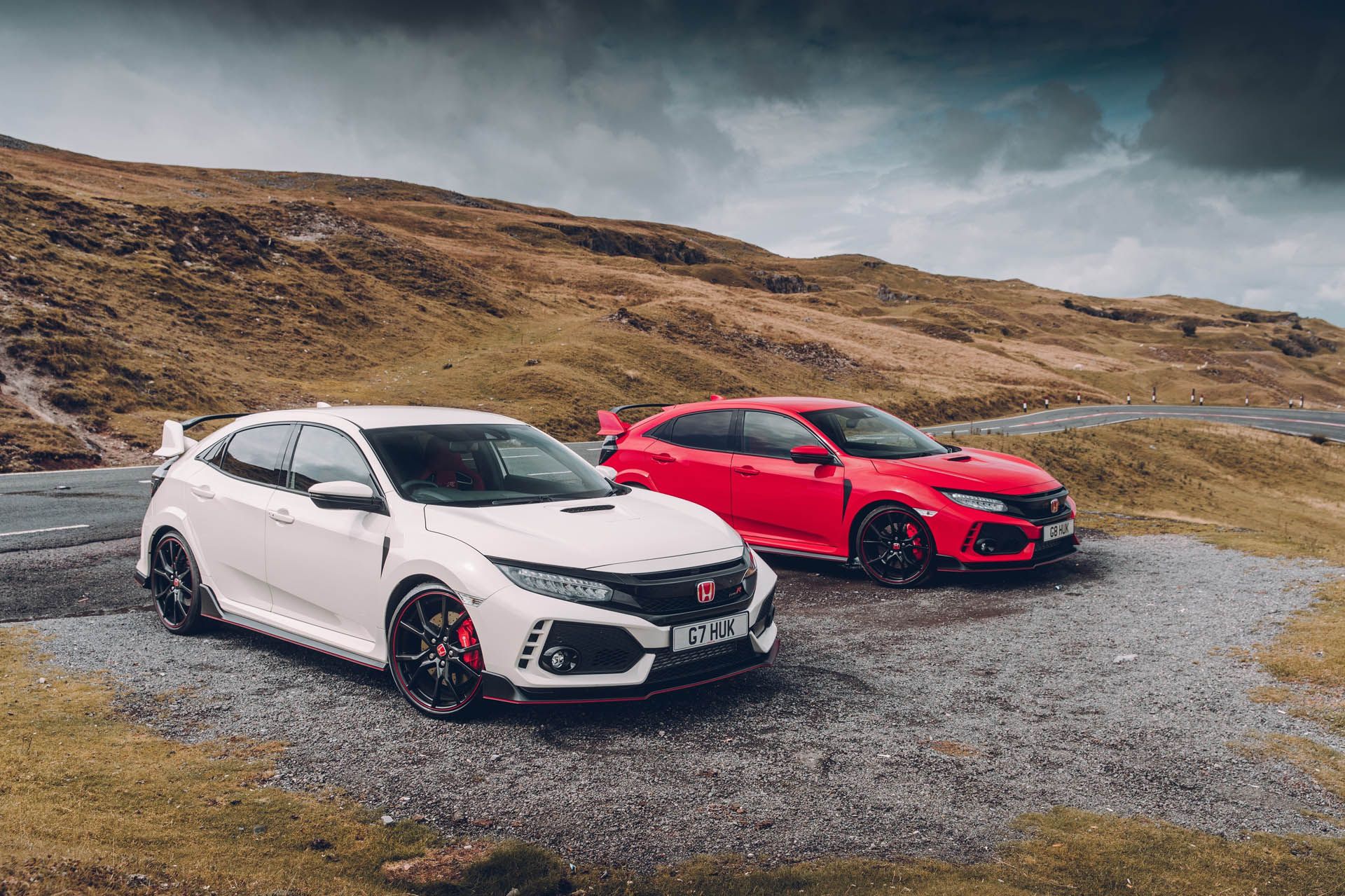 str-f1-honda-civic-type-r-01 F1 Drivers Get New Honda Civic Type Rs For Their Daily Commutes