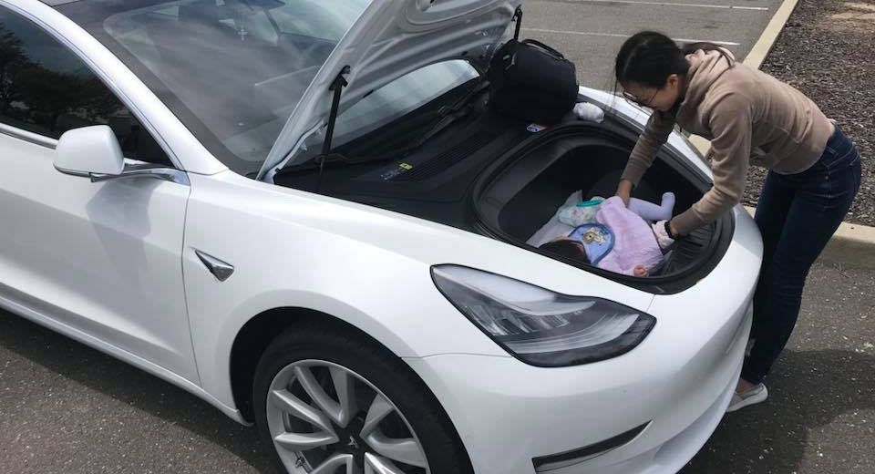  Tesla Model 3’s Frunk Is Perfect For Changing Your Baby’s Diaper