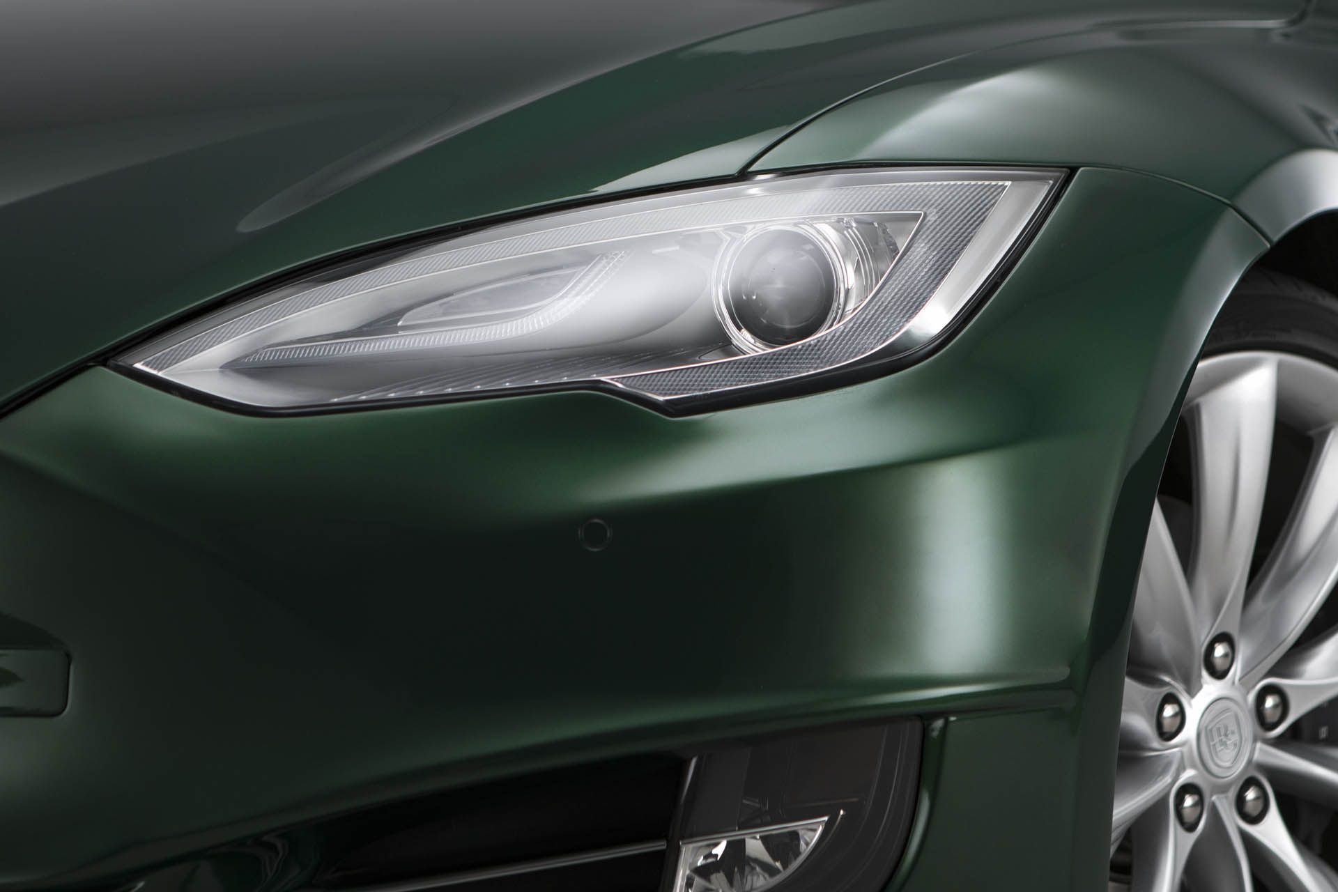 tesla-model-s-shooting-brake-remetzcar-33 Tesla Model S Shooting Brake Is Ready To Start Wagon Its Tail