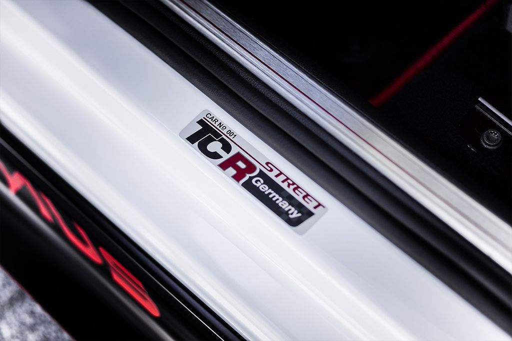 vw-golf-gti-tcr-oettinger-tuning-13 VW Golf GTI TCR Germany Street Is Oettinger’s Idea Of A Tuned Hot Hatch