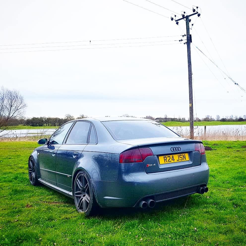 audi-rs4-b7-tuning-5 Who Needs Fireworks With This Fiery Audi RS4 In His Driveway?