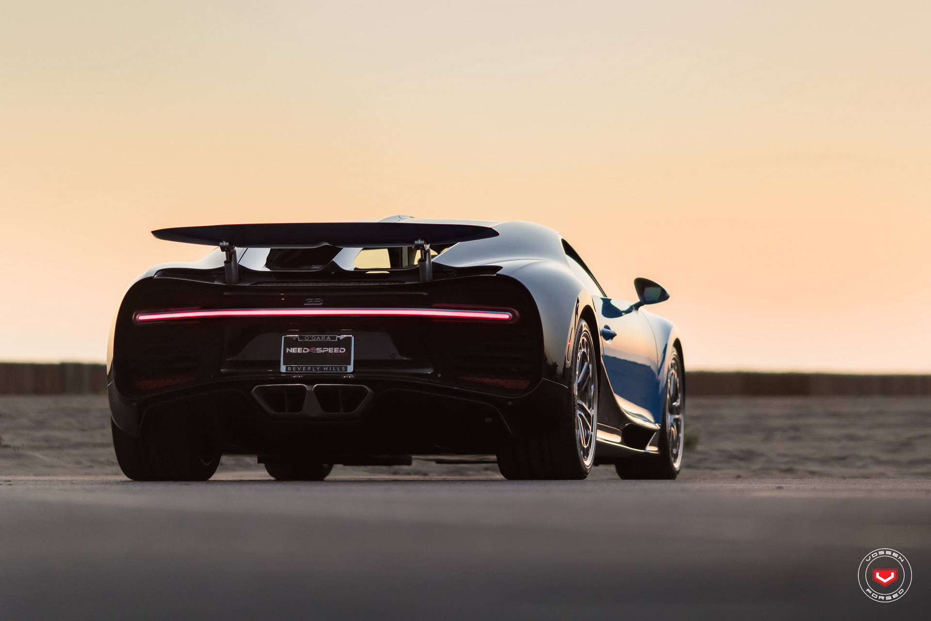bugatti-chiron-vossen-wheels-67 Bugatti Chiron Tries On New Wheels For Size: Hot Or Not?