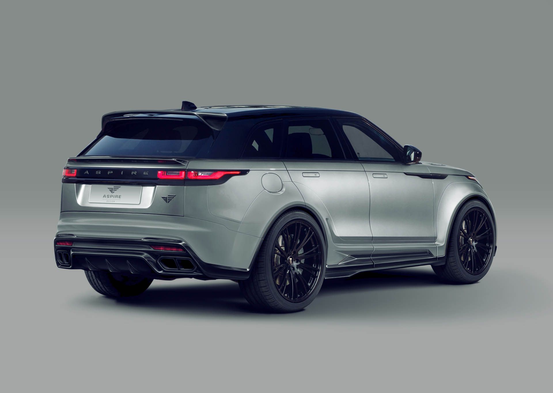 Range-Rover-Velar-2018-Aspire-Bespoke-body-kit1-rear-03-00 copy Aspire Design Gives The Range Rover Velar A Wider Stance