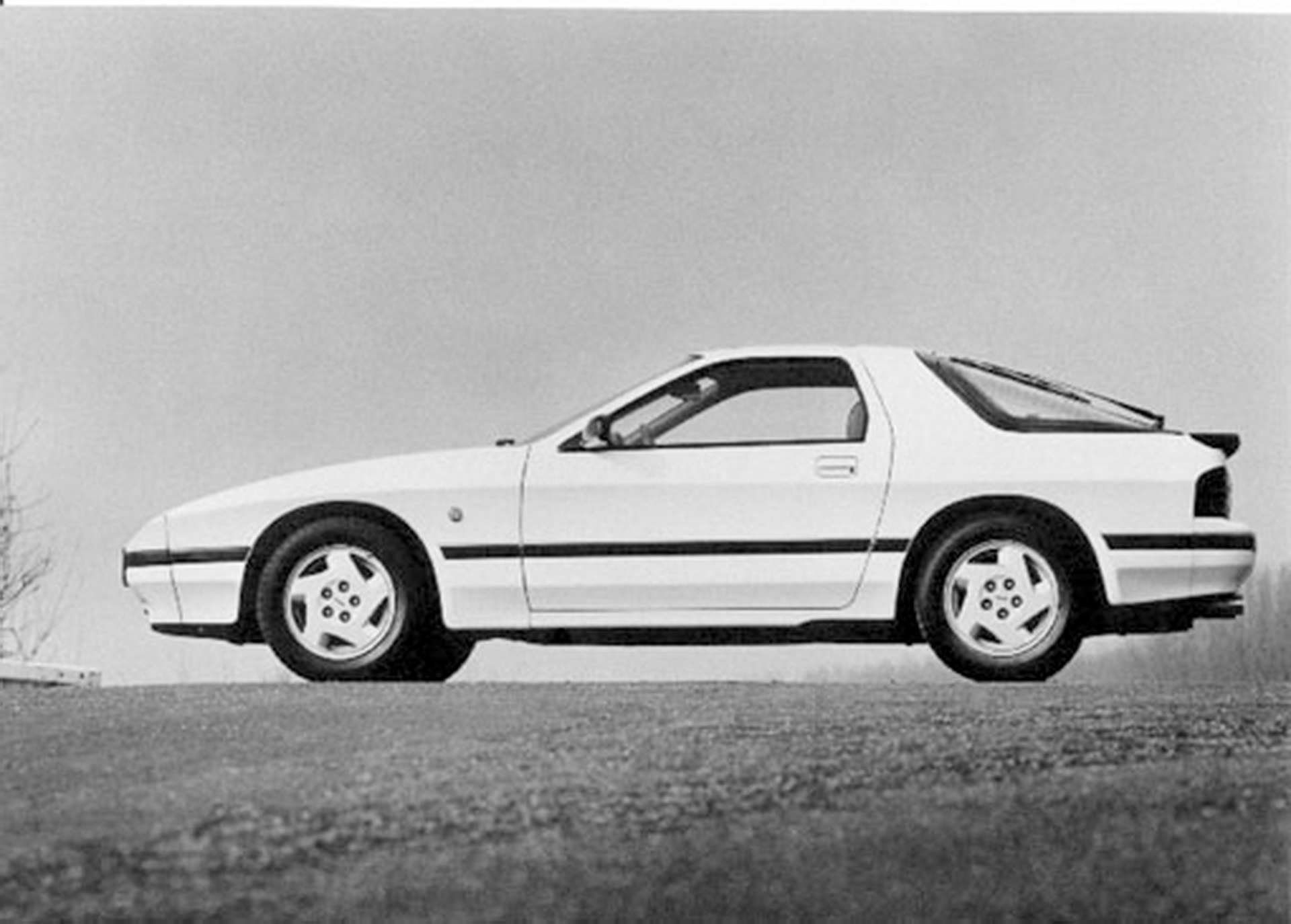 Mazda-RX7-40th-30 Happy 40th Birthday Mazda RX-7, May You Keep Your Doritos Spinning Forever