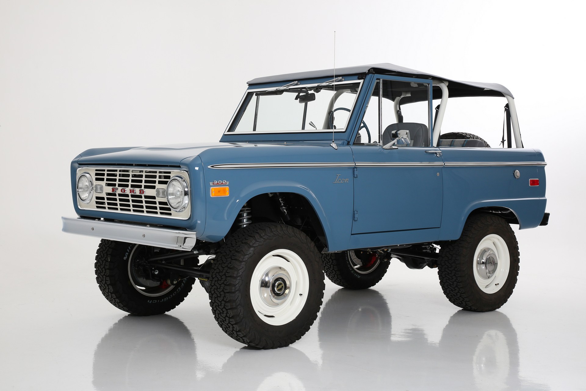 Icon-Ford-Bronco-Old-School-41 Why Wait For An All-New Ford Bronco When You Get Icon’s Old School BR