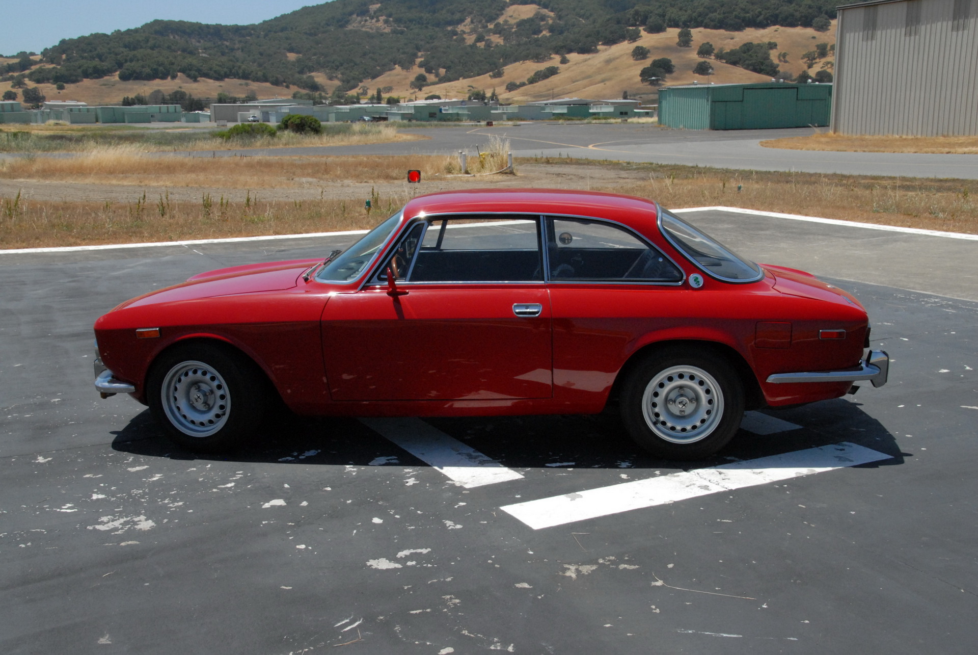1974-alfa-romeo-gtv-bat-auction-1 Bid On This Alfa Romeo 2000 GT Veloce, Make Other Car Enthusiasts Jealous