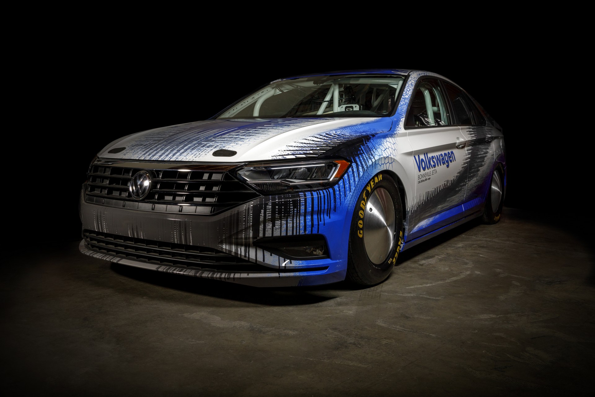 VW-Jetta-Speed-Record-4 2019 VW Jetta Will Attempt To Set A New Speed Record At Bonneville