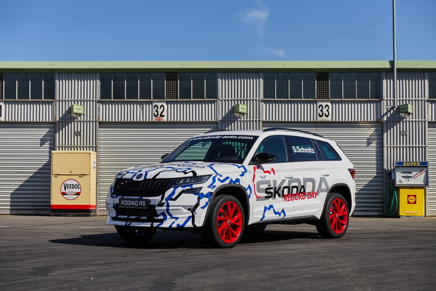 skoda-kodiaq-rs-4 2019 Skoda Kodiaq RS Is The Fastest 7-Seat SUV On The Nurburgring