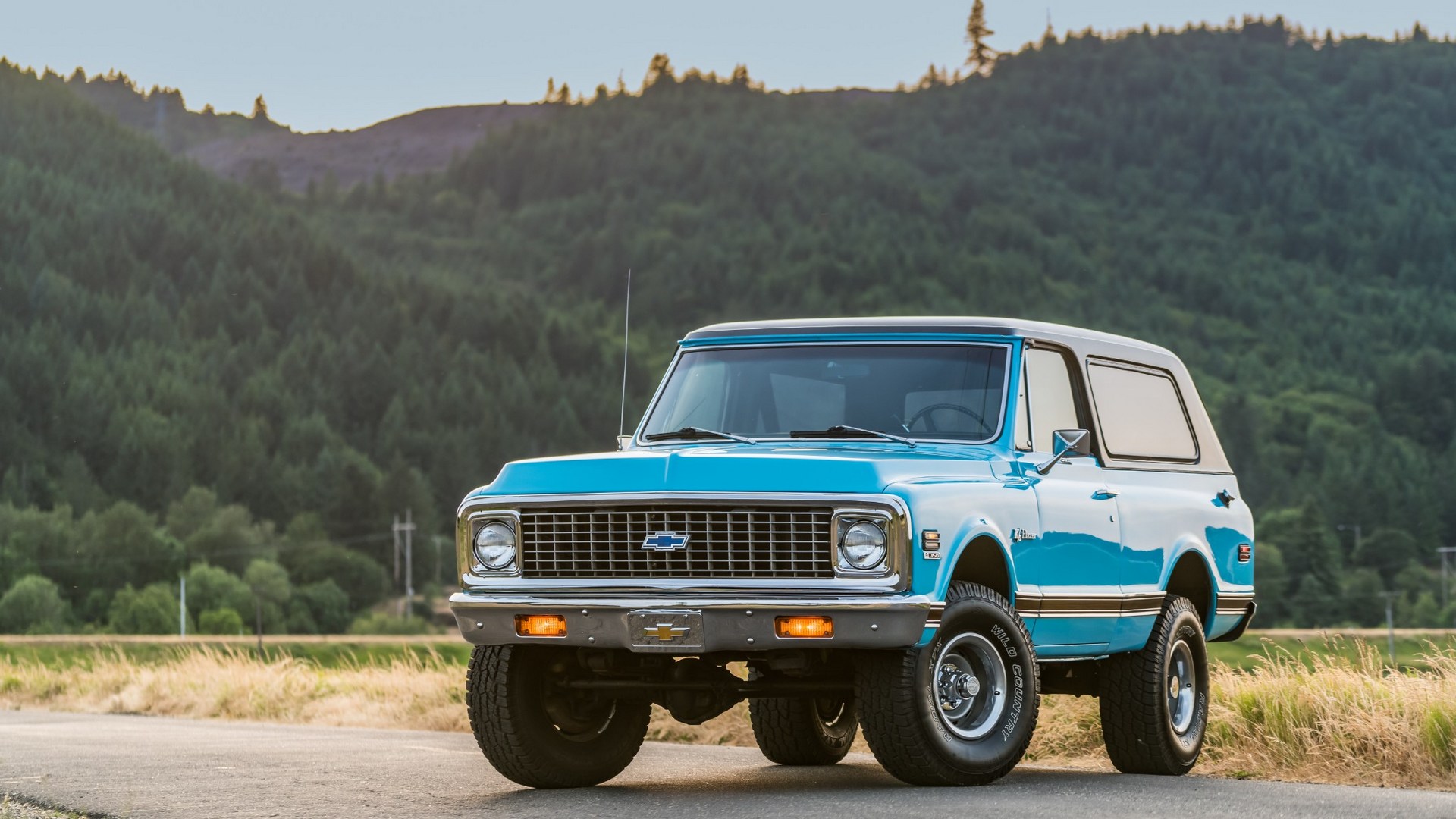 1972-Chevrolet-K5-Blazer-56 Not A Fan Of The 2019 Chevrolet Blazer? This 1972 K5 Might Be Up Your Alley