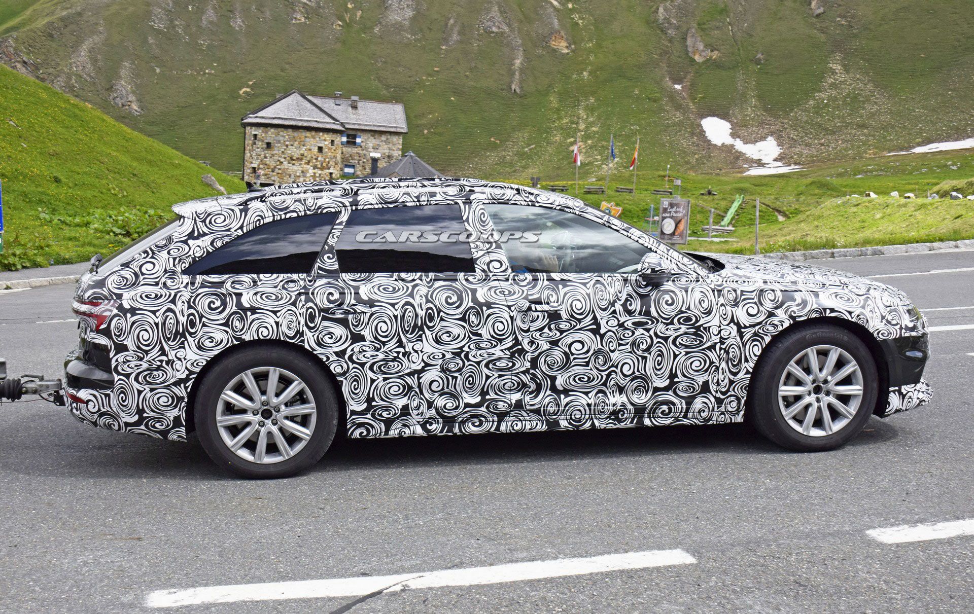 Audi-A6-Allroad-7 New Audi A6 Allroad Flaunts Its Off-Road Styling In First Spy Photos