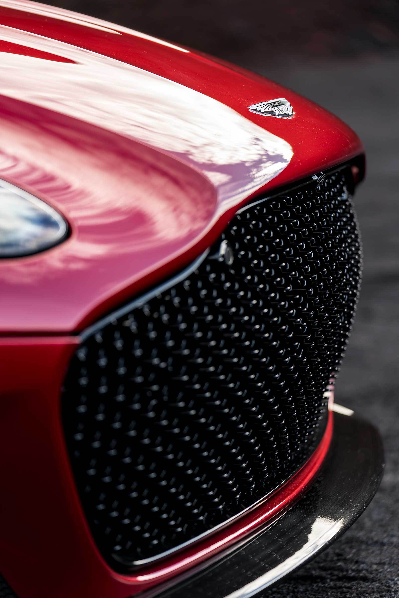aston-martin-dbs-superleggera-leak-14 Aston Martin DBS Superleggera Arrives Suitably Early To The Party With Over 700HP