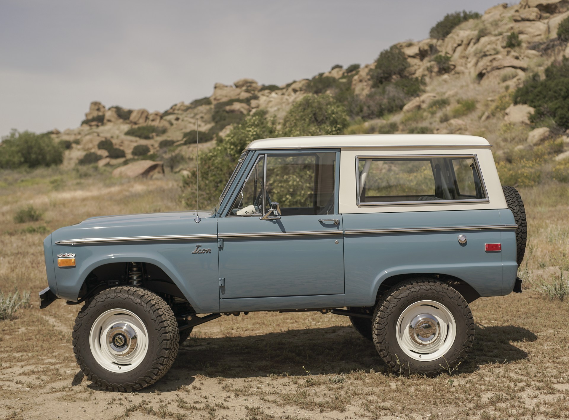 Icon-Ford-Bronco-Old-School-31 Why Wait For An All-New Ford Bronco When You Get Icon’s Old School BR