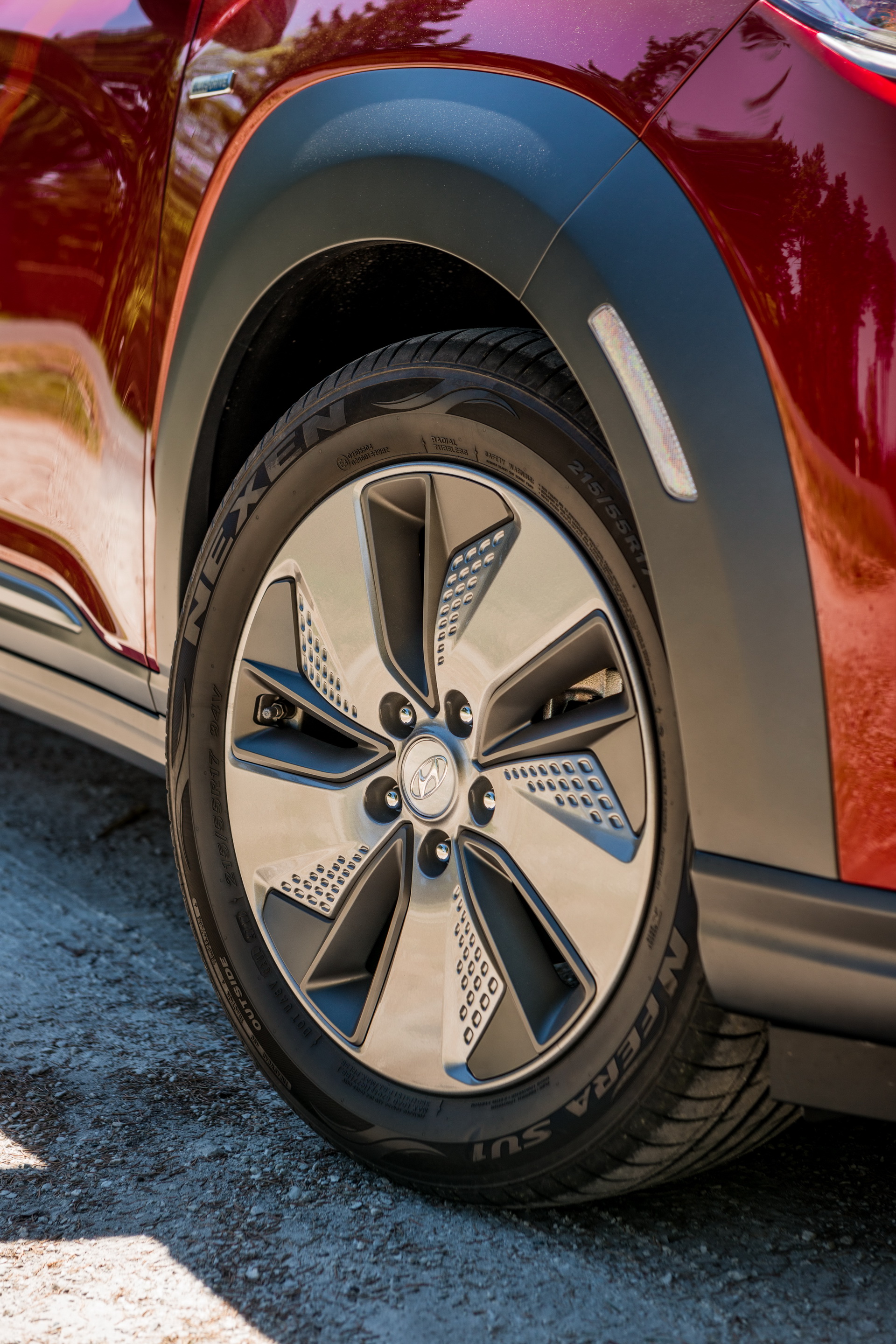 Hyundai_Kona_Electric_UK_04 Hyundai Kona Electric Priced From £24,995 In The UK